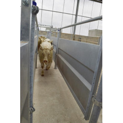 Panneau droit tôlé avec lisse fixe 