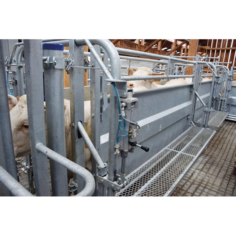 Marchepied escamotable long. 0,87 m