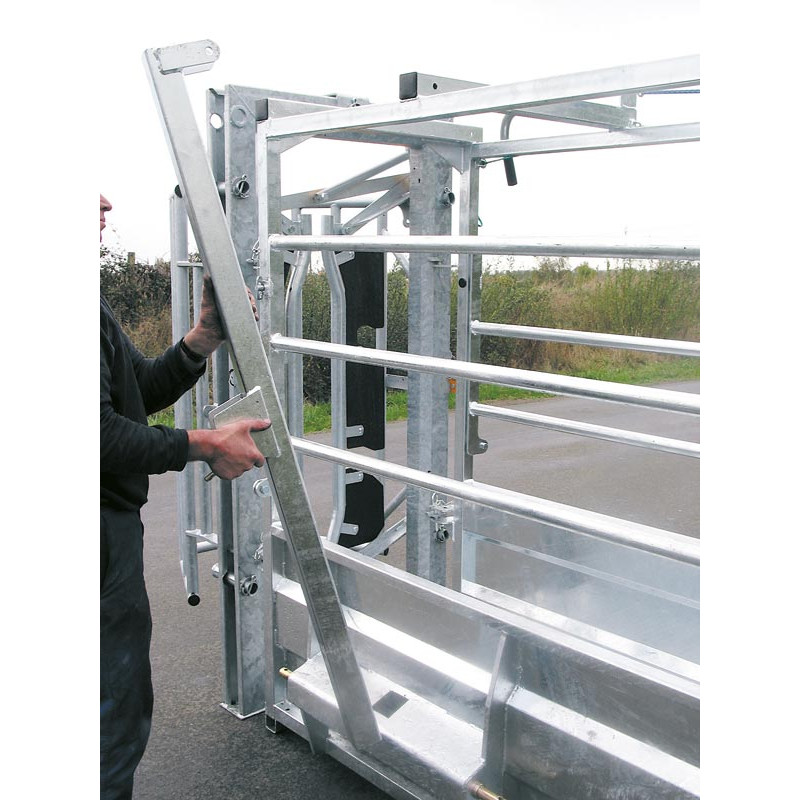 Cage de manipulation LFM - Parois largeur fixe - Panneaux latéraux tôlés à partie haute ouvrante Cage de manipulation LFM - Parois largeur fixe - Panneaux latéraux tôlés à partie haute ouvrante