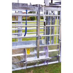 Cage de manipulation LFM - Parois largeur fixe - Panneaux latéraux tôlés à partie haute ouvrante Cage de manipulation LFM - Parois largeur fixe - Panneaux latéraux tôlés à partie haute ouvrante