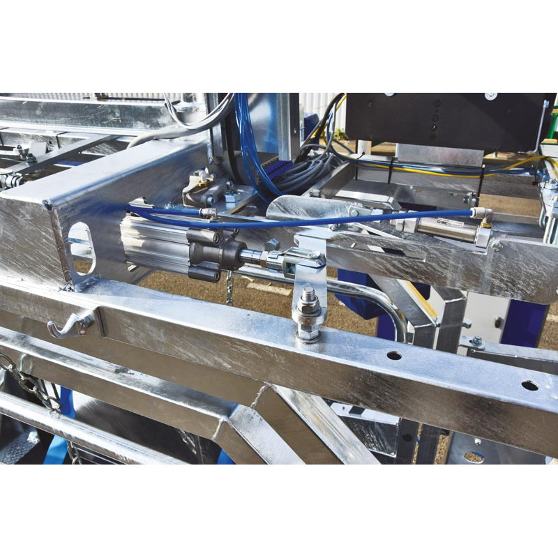 Cage de contention LVAP - 4 portillons - Parois largeur variable - Panneaux latéraux ouvrants avec portillons Cage de contention LVAP - 4 portillons - Parois largeur variable - Panneaux latéraux ouvrants avec portillons