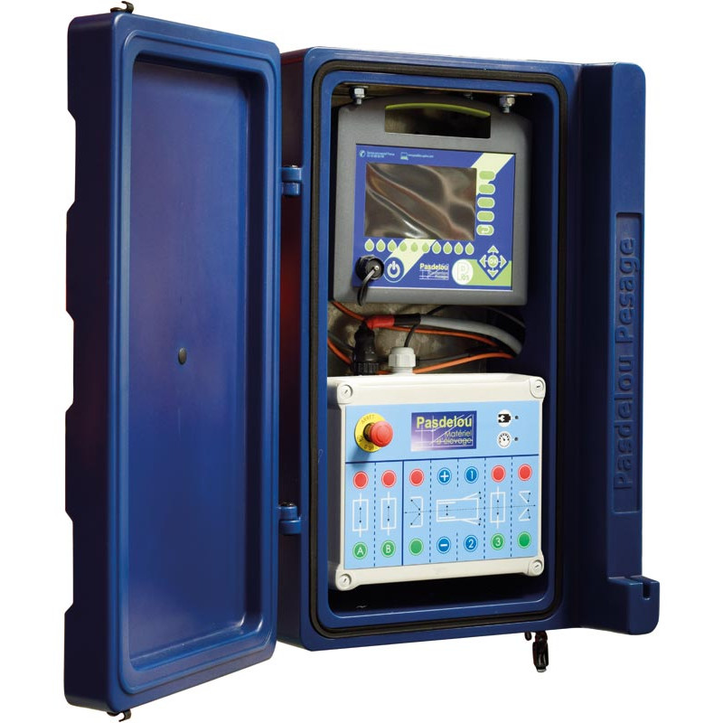 Cage de contention LVAP - Panneaux tôlés - Parois largeur variable - Panneaux latéraux tôlés non ouvrants