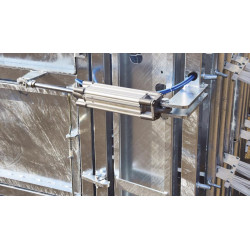 Cage de contention LVAP - Panneaux tôlés - Parois largeur variable - Panneaux latéraux tôlés non ouvrants