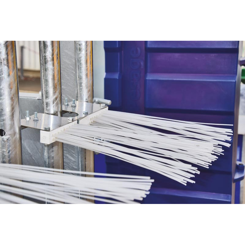 Cage de contention LVAPI - Panneaux tôlés - Parois largeur variable - Panneaux latéraux tôlés ouvrants 