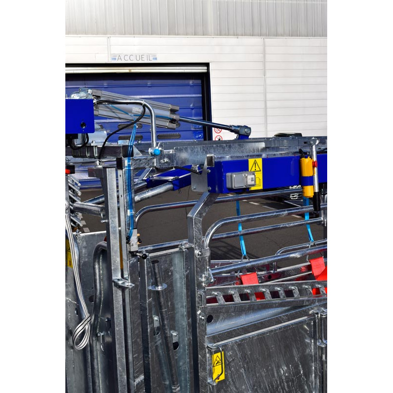 Système de poussée anti-recul pneumatique pour cages manuelles