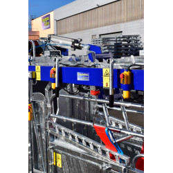 Système de poussée anti-recul pneumatique pour cages manuelles