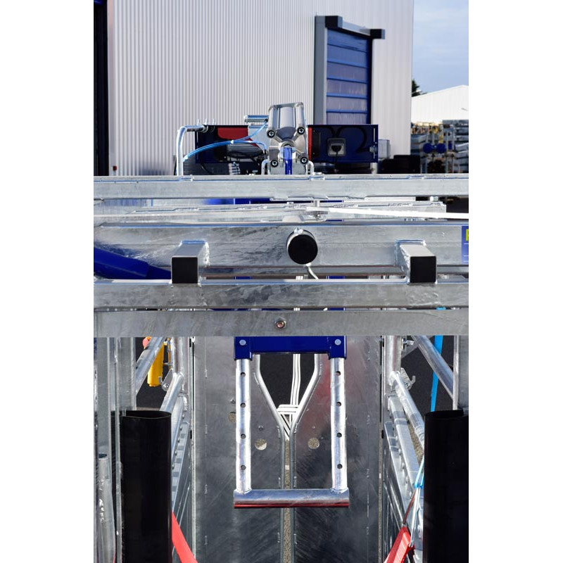 Système de poussée anti-recul pneumatique pour cages manuelles