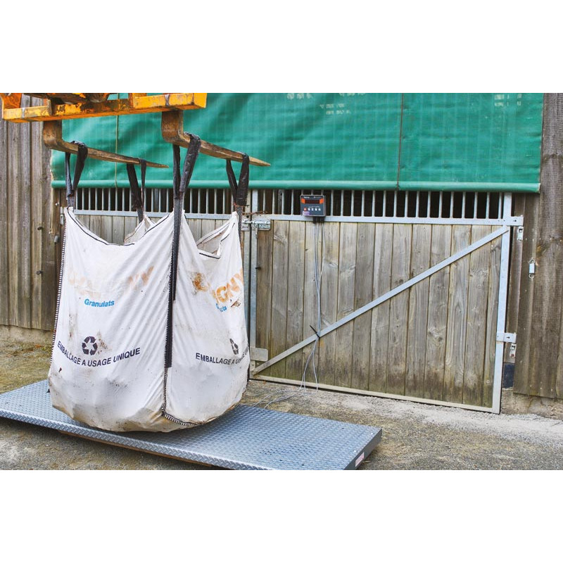 Plateau de pesage avec fond tôle larmée - Largeur 0,80 m 