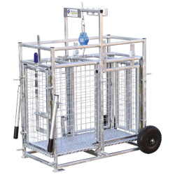 Cage de pesage roulante pour ovins avec cadran de pesée 
