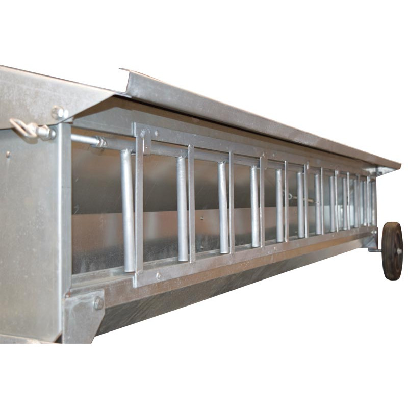 Nourrisseur sur roues pour agneaux