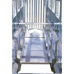 Couloir de contention mobile hydraulique