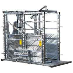 Cage de contention LFM - 4 portillons - Parois largeur fixe - Panneaux latéraux Cage de contention LFM - 4 portillons - Parois largeur fixe - Panneaux latéraux
