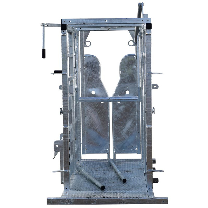 Cage de contention LFM - 4 portillons - Parois largeur fixe - Panneaux latéraux Cage de contention LFM - 4 portillons - Parois largeur fixe - Panneaux latéraux