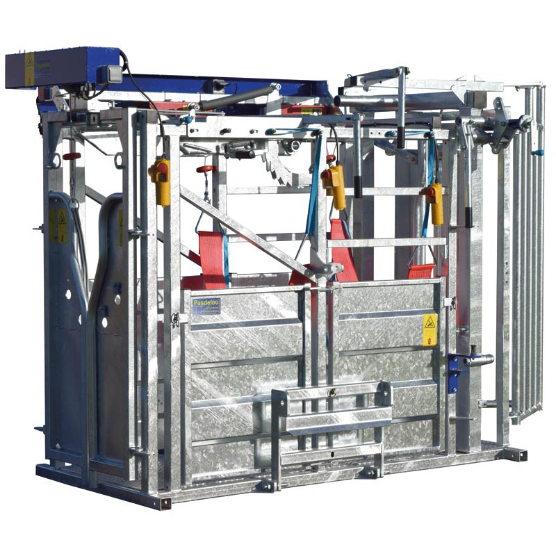 Cage de contention LFM - 4 portillons - Parois largeur fixe - Panneaux latéraux Cage de contention LFM - 4 portillons - Parois largeur fixe - Panneaux latéraux