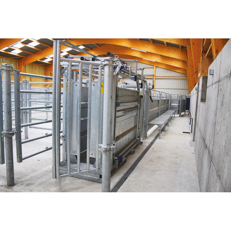 Cage de contention LVM - Panneaux tôlés - Parois largeur variable - Panneaux latéraux tôlés Cage de contention LVM - Panneaux tôlés - Parois largeur variable - Panneaux latéraux tôlés