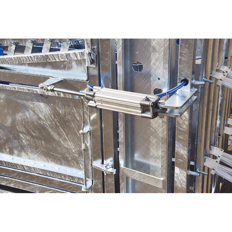 Cage de contention LVAP - 4 portillons - Parois largeur variable - Panneaux latéraux ouvrants avec portillons