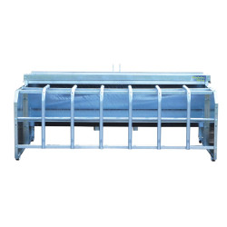 Nourrisseur sélectif 265 L avec simple parc pour agneaux Nourrisseur sélectif 265 L avec simple parc pour agneaux
