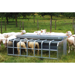Nourrisseur sélectif 265 L avec simple parc pour agneaux Nourrisseur sélectif 265 L avec simple parc pour agneaux